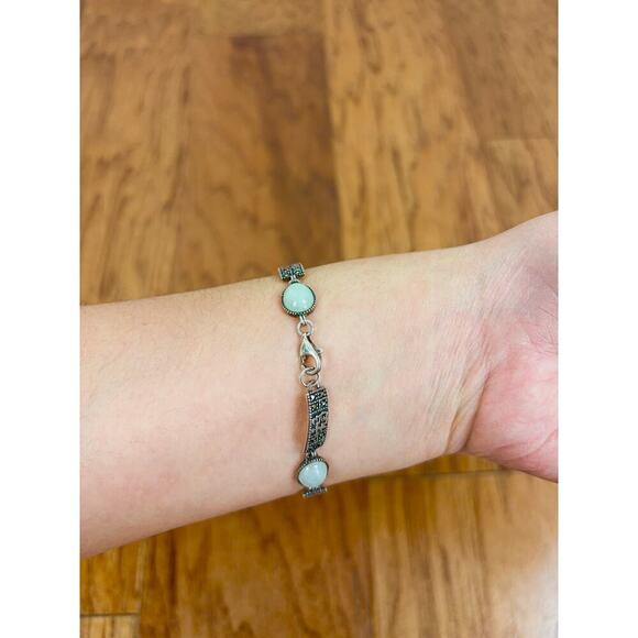 B10 Sterling Silver 925 Vintage Bracelet Green Stone Old Money Coquette Asian - Picture 4 of 9